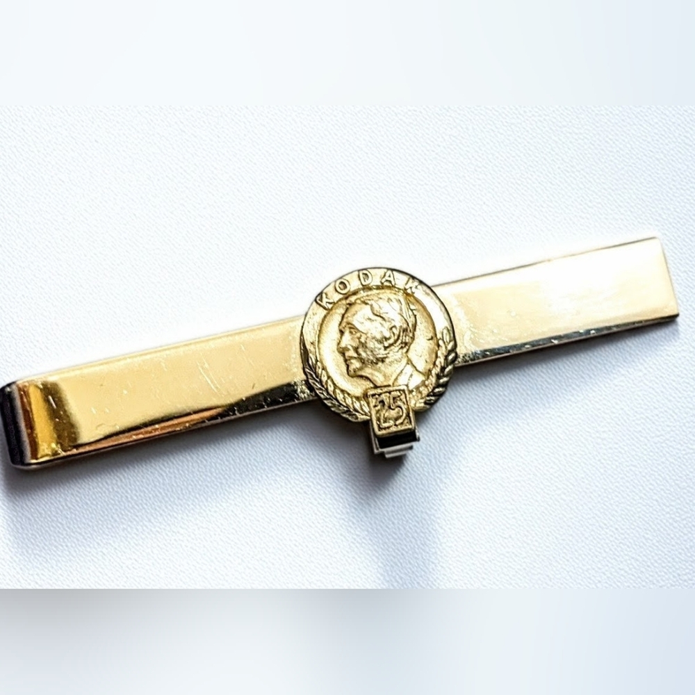 Vtg 1954 sterling silver Kodak 25 years coin tie clip antique